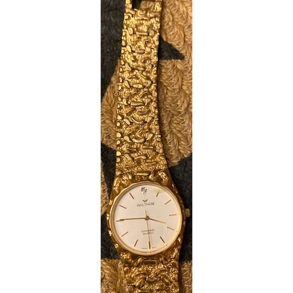 Waltham Gold Diamond Quartz Plated Nugget Wrist Watch 32mm - Picture 6 of 9